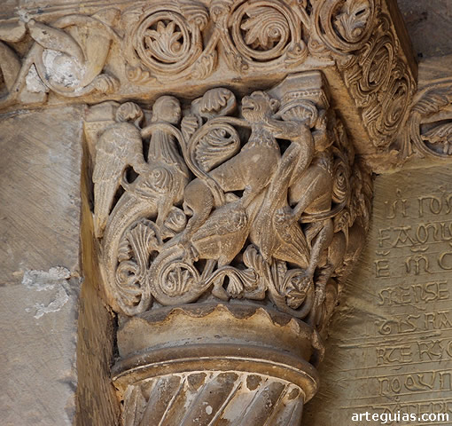 Capitel rom&aacute;nico