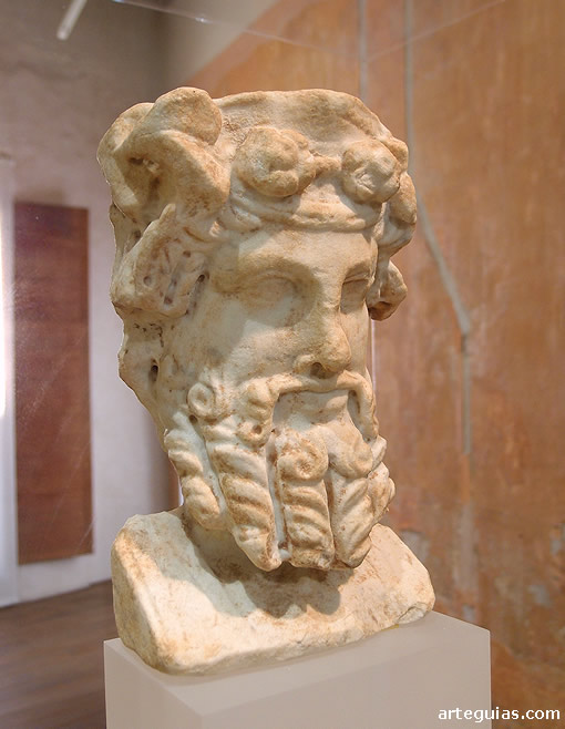 Museo Hist&oacute;rico de Sagunto: cabeza de Hermes B&aacute;quico
