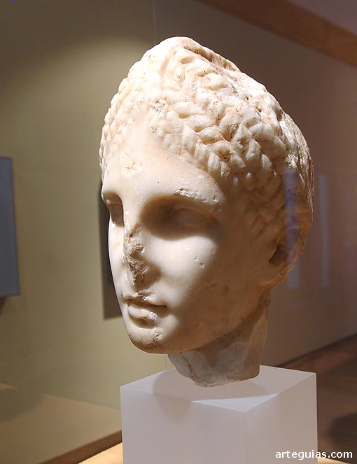 Museo Hist&oacute;rico de Sagunto: una de las piezas m&aacute;s emblem&aacute;ticas, la cabeza de la diosa Diana