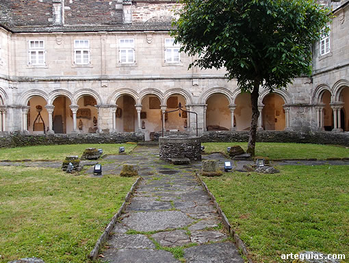 Claustro del Convento de San Francisco