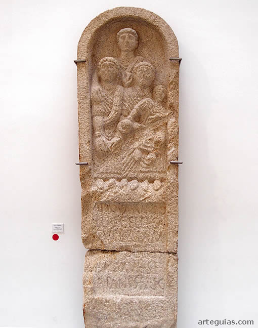 Estela funeraria de Crecente