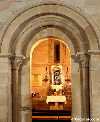 Puerta de ingreso occidental