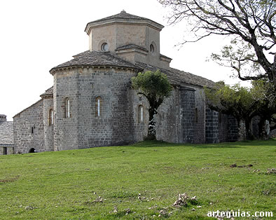 El templo de San Miguel de Aralar