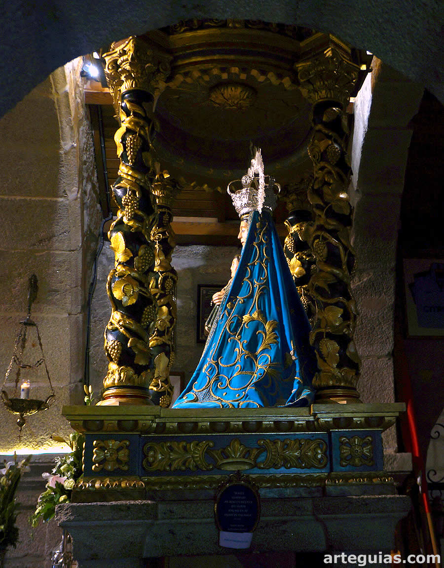 Virgen de Nuestra Se&ntilde;ora de A Franqueira