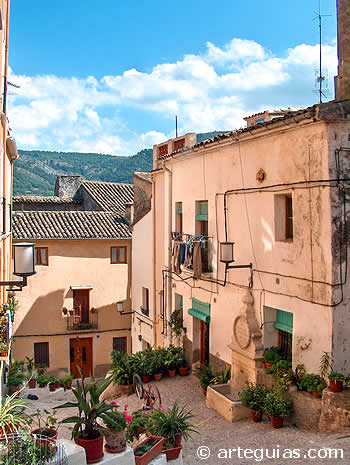 Calle del Barrio Medieval de Bocairent, Valencia