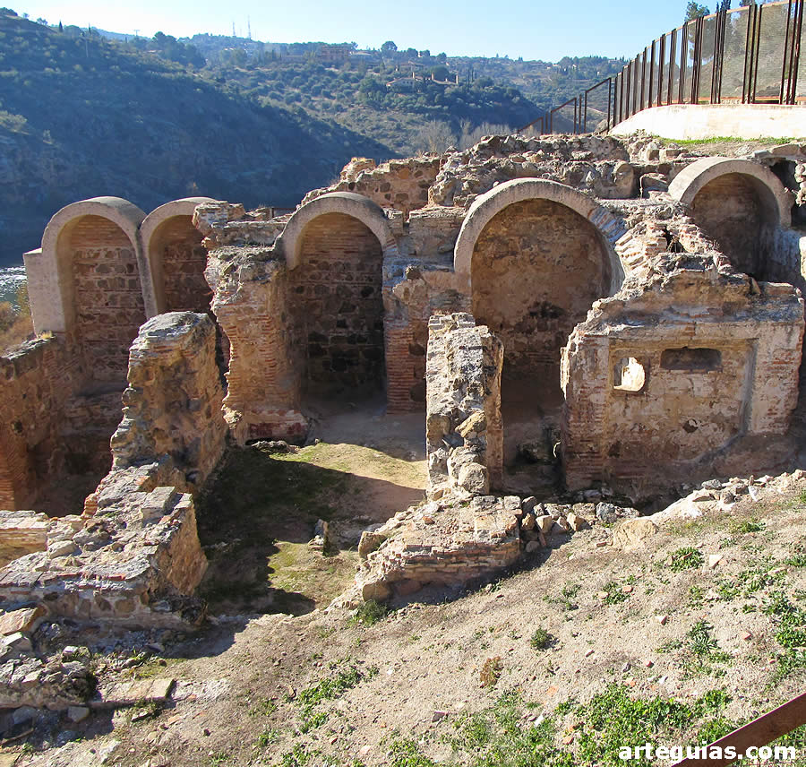 Ba&ntilde;os &Aacute;rabes de Tener&iacute;as
