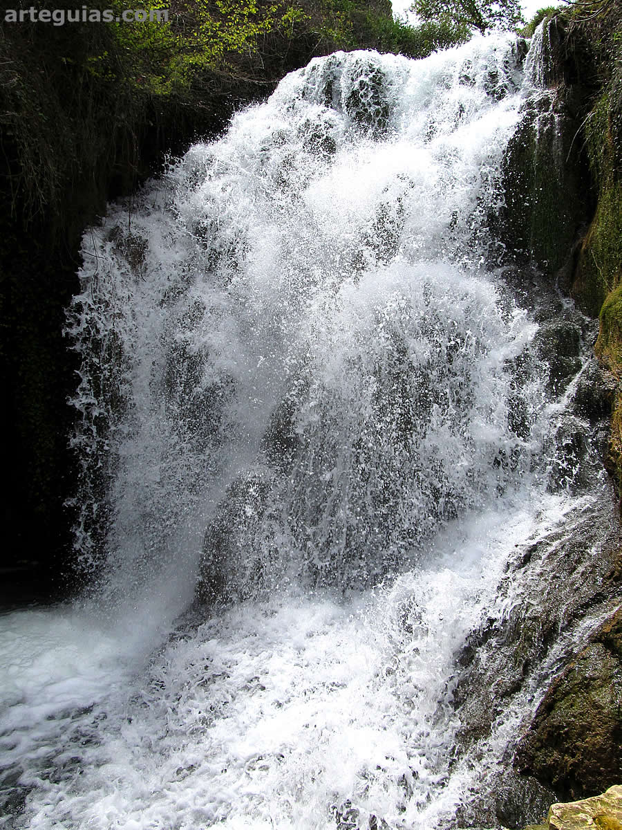 Cascada de Tobera