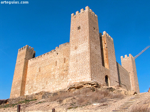 Castillo rom&aacute;nico de S&aacute;daba