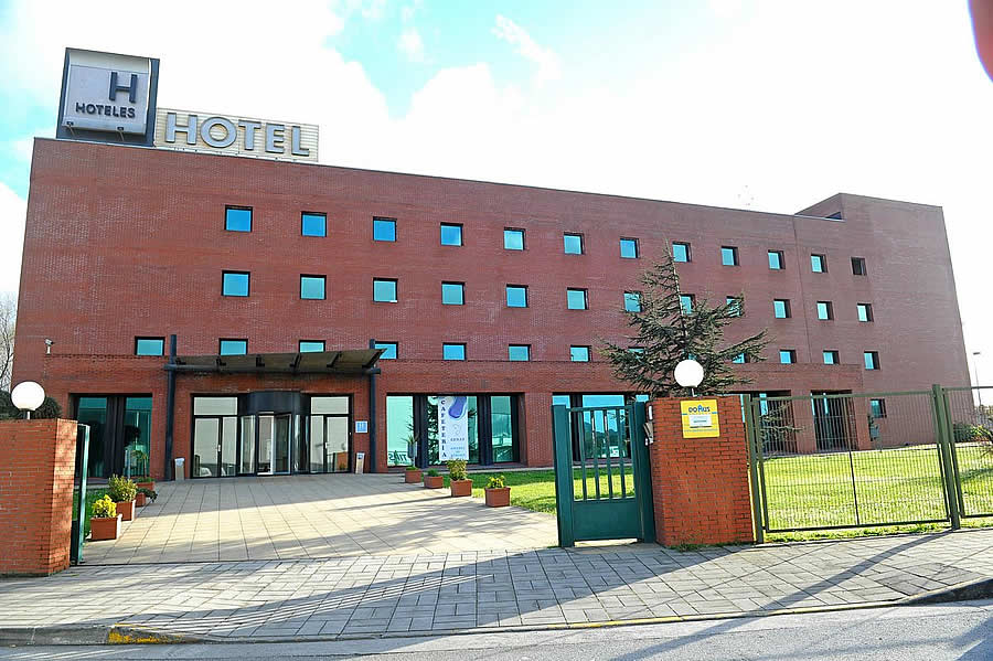 Hotel City Express Santander Parayas