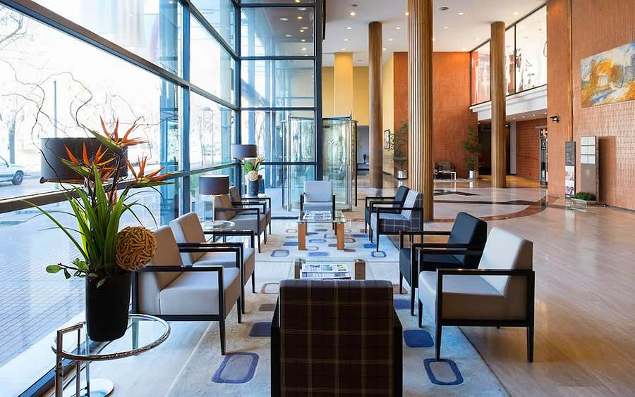 Catalonia Gran Hotel Verdi