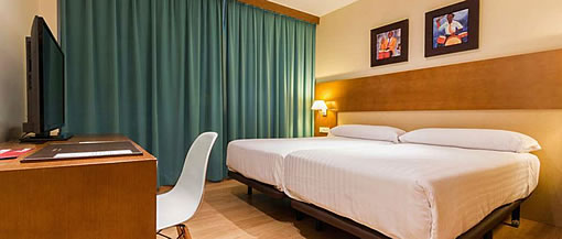 Hotel Catalonia Las Ca&ntilde;as de Logro&ntilde;o (4 estrellas)