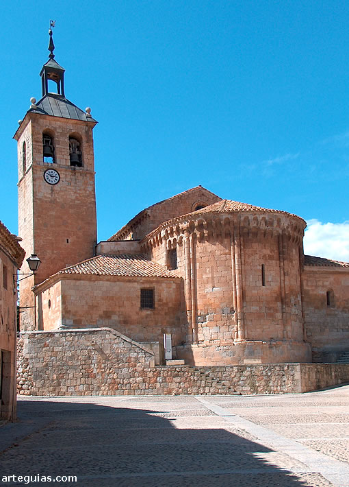 Cabecera de la iglesia de Caltójar, Soria