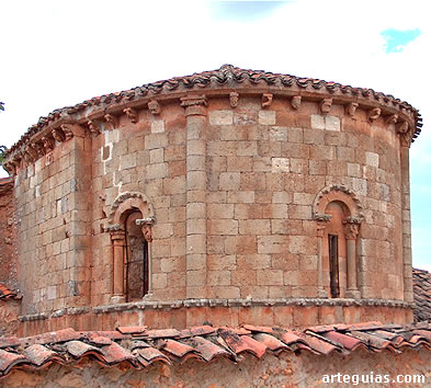 Iglesia de Nafr&iacute;a la Llana