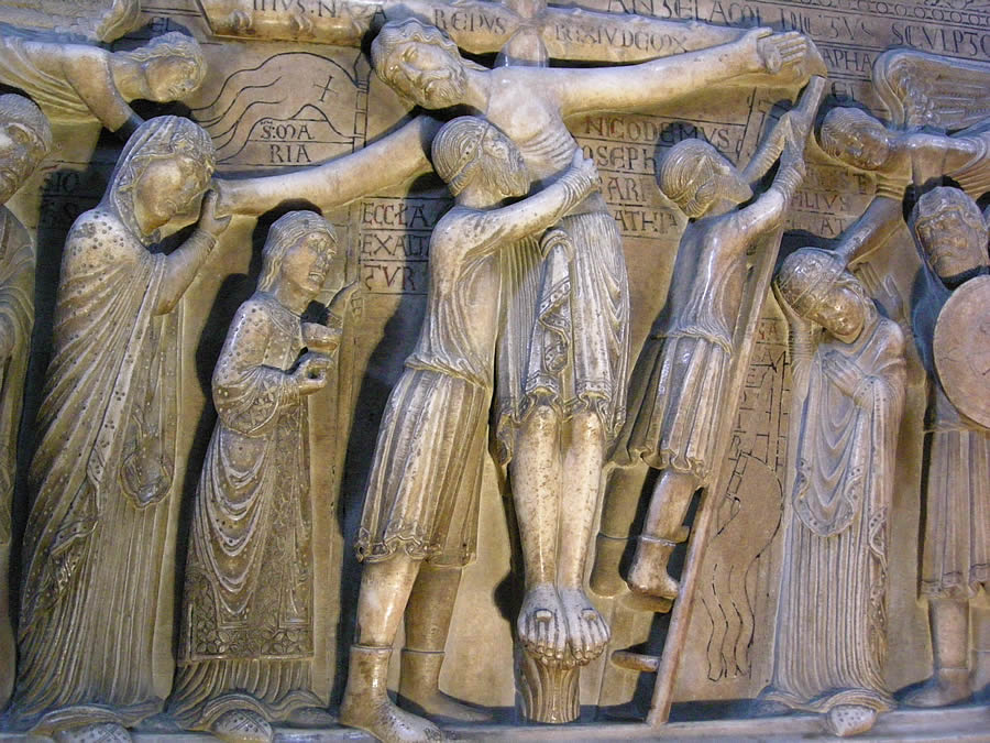 C&eacute;lebre relieve del Descendimiento de Cristo