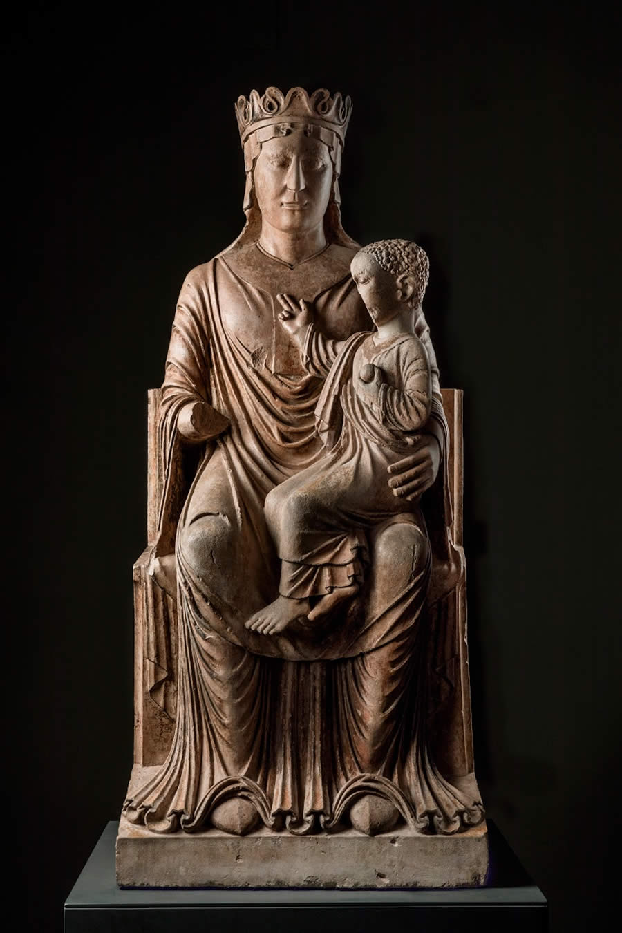 Maest&agrave; mariana de Benedetto Antelami 