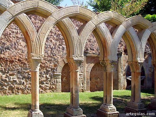 Arquer&iacute;as del claustro de San Juan de Duero