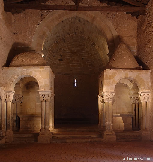 San Juan de Duero. Interior de la iglesia