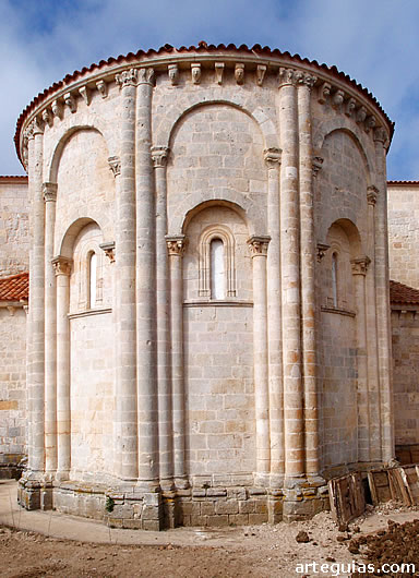Precioso &aacute;bside central. Monasterio de San Juan de Ortega, Burgos