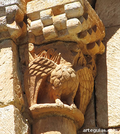 Santa Eufemia de Cozuelos: capitel