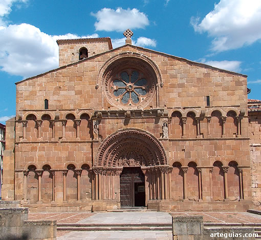 Fachada de Santo DOmingo