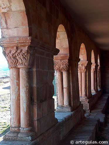 Galer&iacute;a rom&aacute;nica de la Ermita de Tiermes