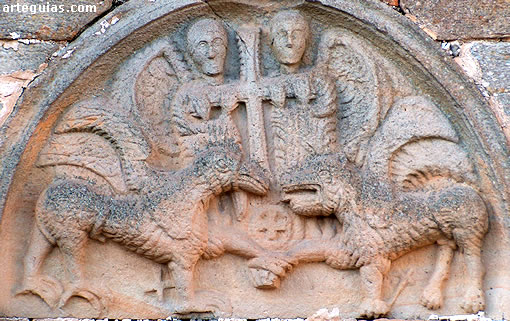 T&iacute;mpano de la iglesia de Retortillo