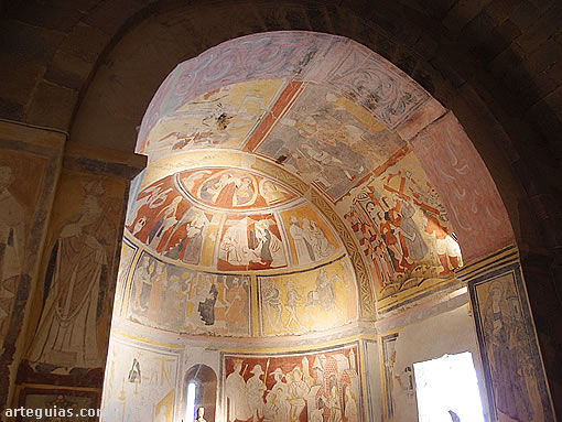 Pinturas en la iglesia de Valberzoso