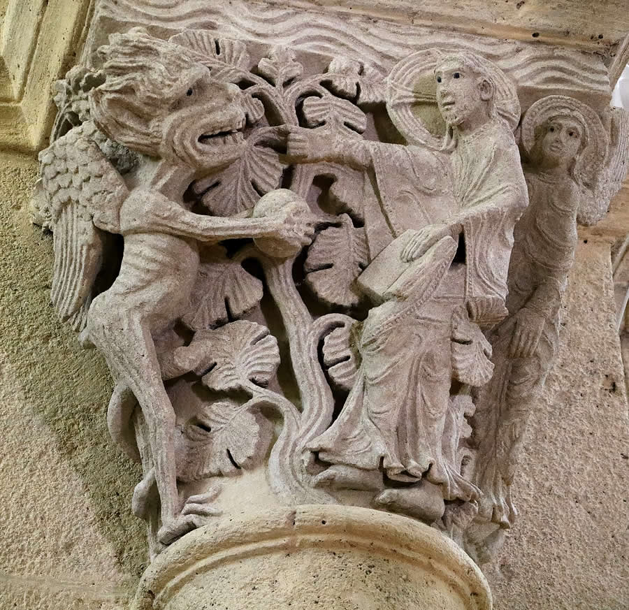 Tentaciones de Cristo en la  Basilique Saint-Andoche de Saulieu