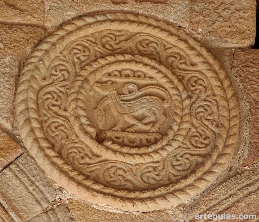 Detalle de Santa Mar&iacute;a del Naranco