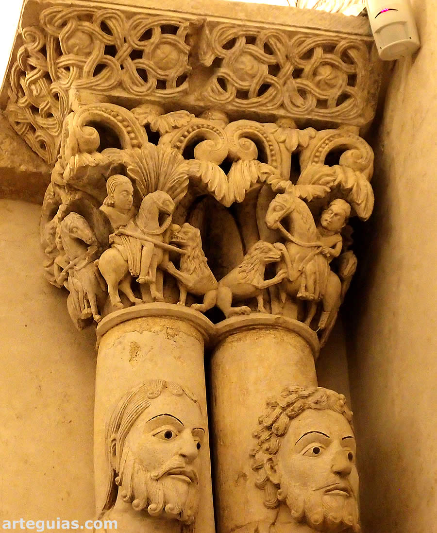 Detalle de la C&aacute;mara Santa de la Catedral de Oviedo
