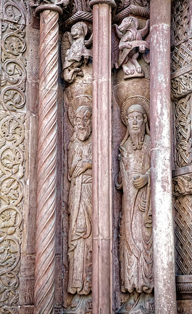 Detalle del portal rom&aacute;nico de la Catedral de Basilea