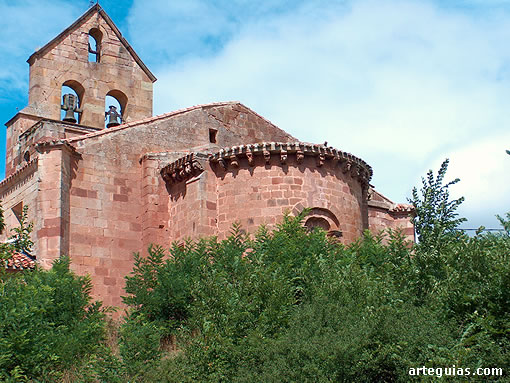 Iglesia rom&aacute;nica de San Juan Bautista de Villanueva de la N&iacute;a
